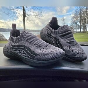 Carter's Toddler Size 6 Slip-on Sneakers Gray with Black Accents Knit Style